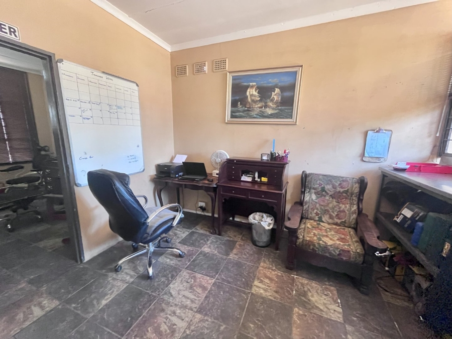 Commercial Property for Sale in Hamilton Free State